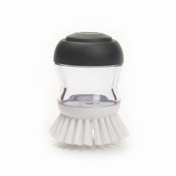 Cepillo con dispensador de jabón