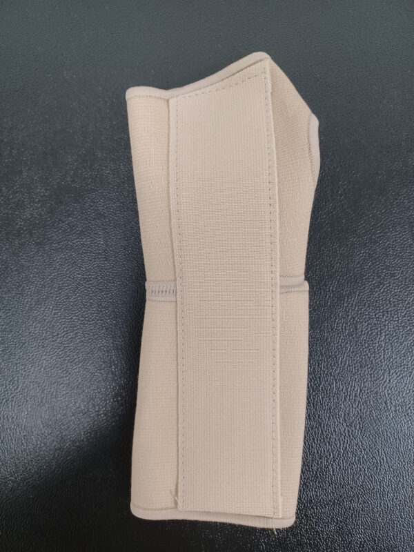 Muñequera metacarpiana con férula