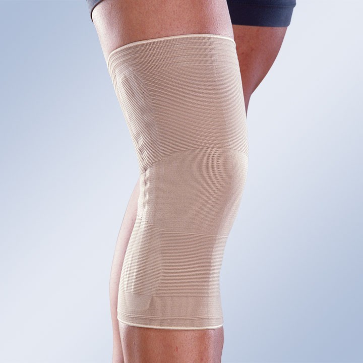 Rodillera elástica c/rótula cerrada y flejes