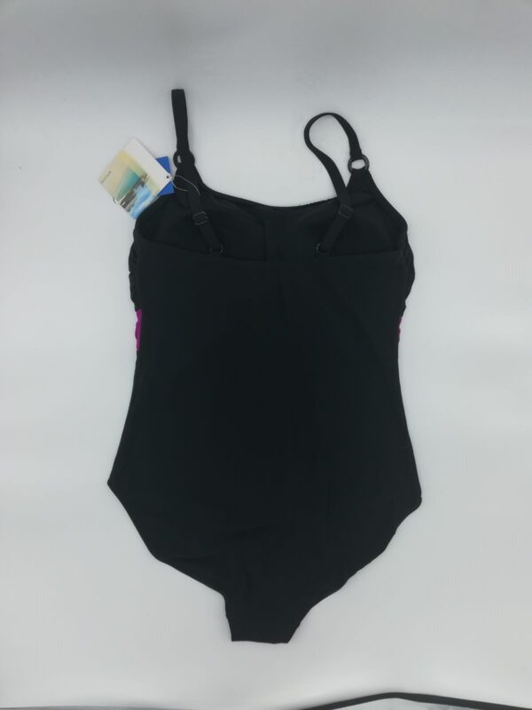 Bañador negro con franja fucsia