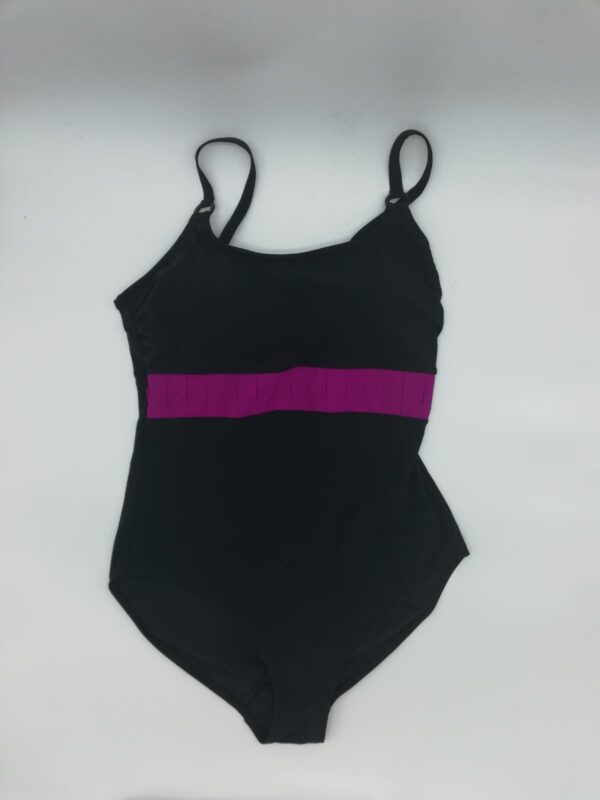 Bañador negro con franja fucsia