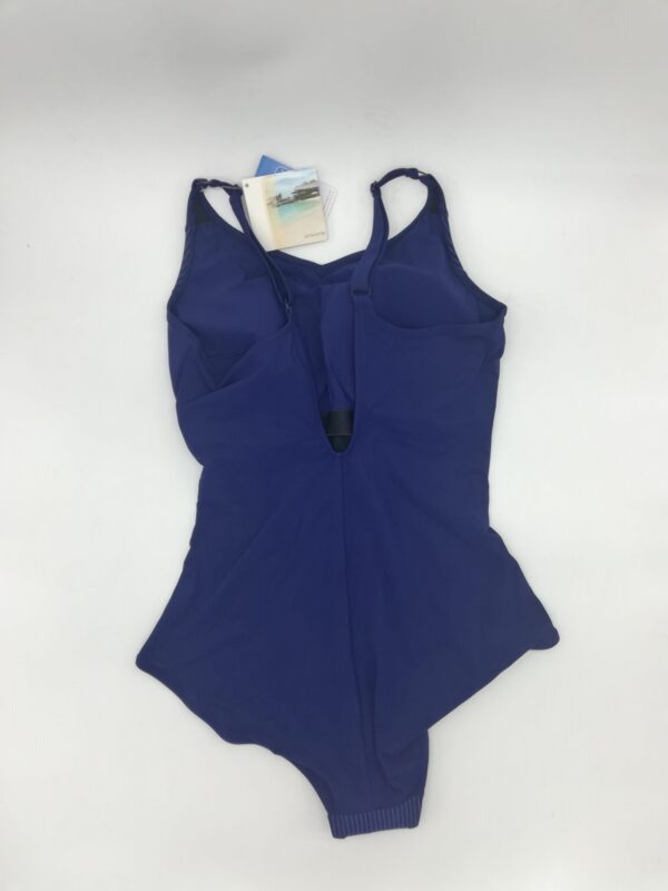 Bañador azul con raya diplomática