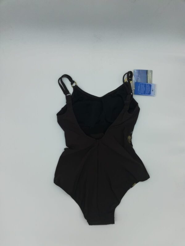 Bañador negro con detalles en oro y plata