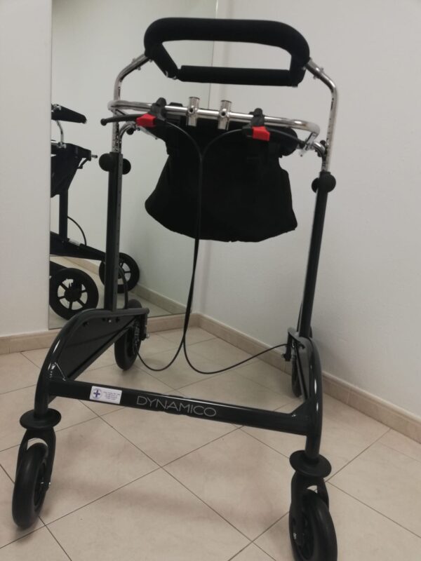 Caminador-rehabilitador de la marcha Dynamico