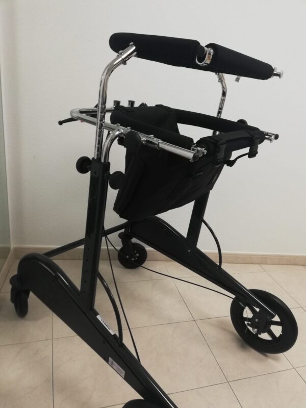 Caminador-rehabilitador de la marcha Dynamico