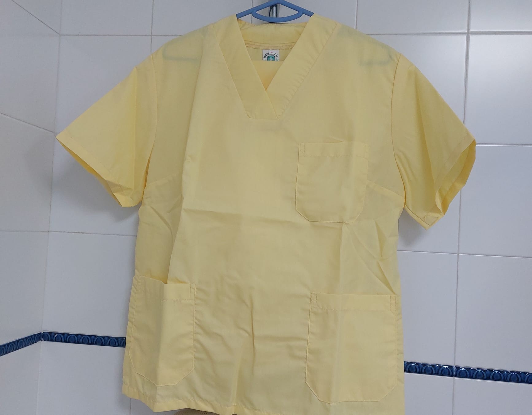 Pijama sanitario amarillo