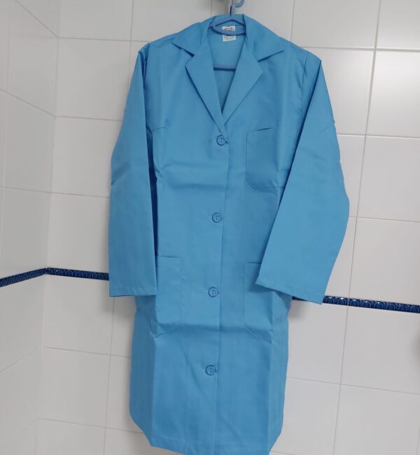 Bata sanitaria azul