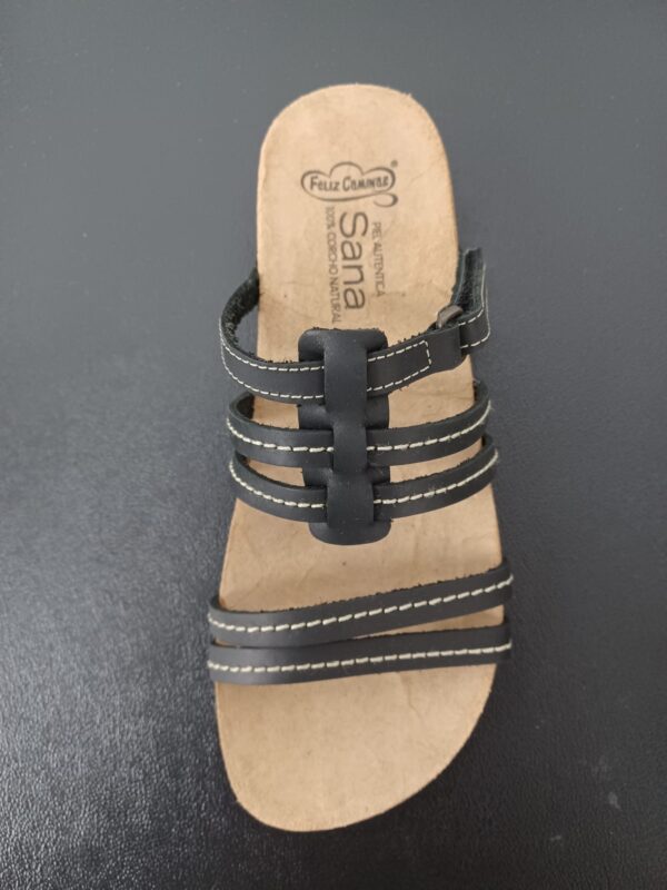 Sandalia de tiras