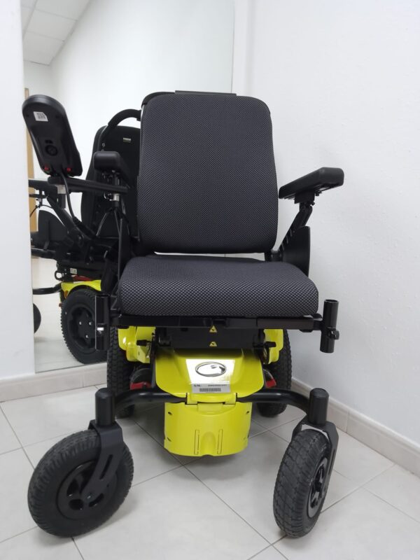 Silla de ruedas eléctrica basculante Q300R